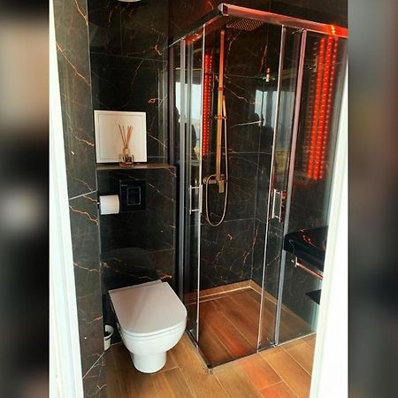 Golden View Przy Samym Morzu Plazy Apartman Primorszko Kültér fotó